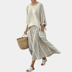 Aurora | Blouse confortable et jupe midi rayée