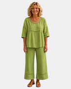 Bonne | Ensemble frais avec blouse et pantalon assortis