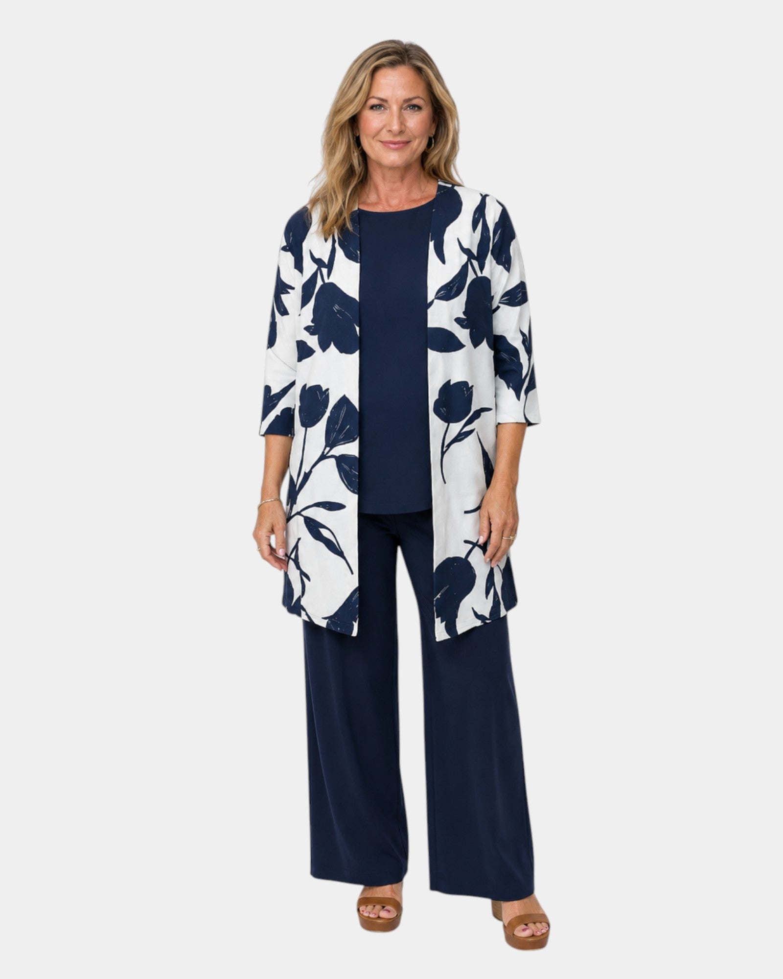 Annette | Ensemble de trois pièces à fleurs navy