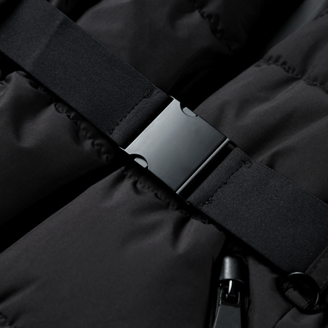 Eléanne | Manteau puffer noir avec ceinture