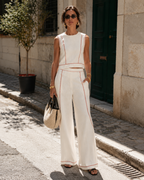 Aymone | Ensemble pantalon et blouse au design moderne