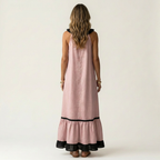 Mayline | Robe Maxi Sans Manches avec Col Volant et Bord Contrasté